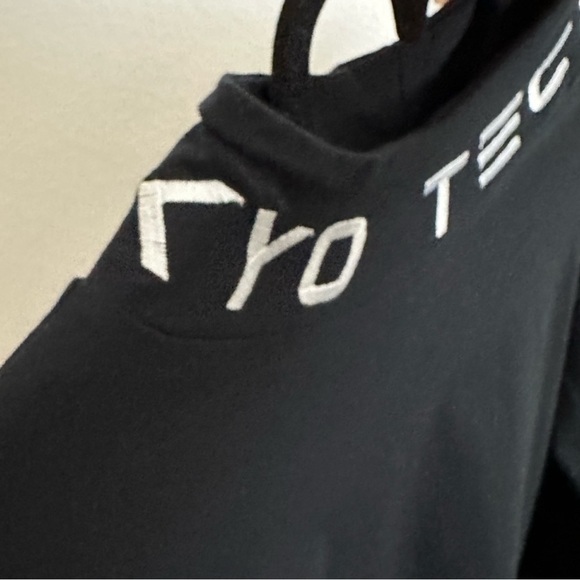 NWT Motel Rocks Black White Tokyo Techno Rhala Crop Long Sleeve Top Size S - Picture 6 of 13